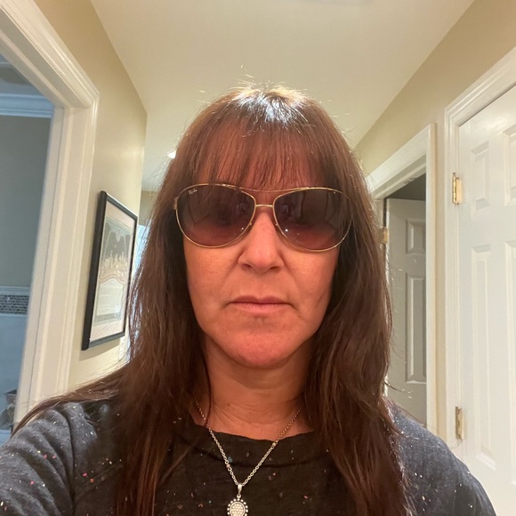 Ray-Ban aviator sunglasses - Picture 8 of 9